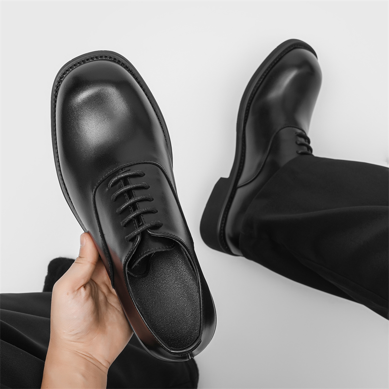 クラシックブランドメンズレザーカジュアルシューズ厚底耐摩耗性 - Men'S Formal Wear のレビューと価格