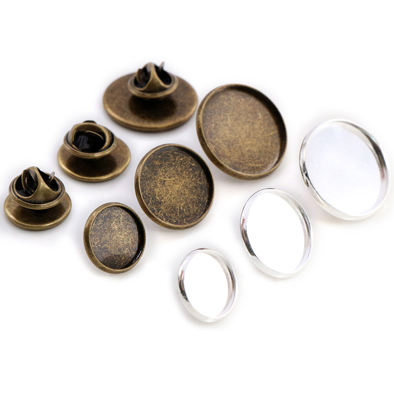 シルバーメッキブロンズ素材ブローチ,カボションベース,ブラン - Cufflinks Silver Set のレビューと価格